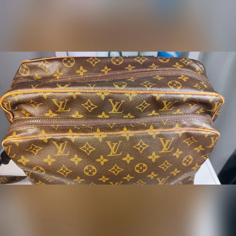 Vintage Louis Vuitton Monogram Large GM Nile Messenger Bag Unisex Shoulder - Picture 5 of 16